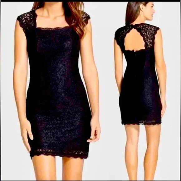 NWT ADRIANNA PAPELL LACE OVERLAY CUTOUT BACK SHEATH BLACK DRESS Size 6 - Picture 2 of 12